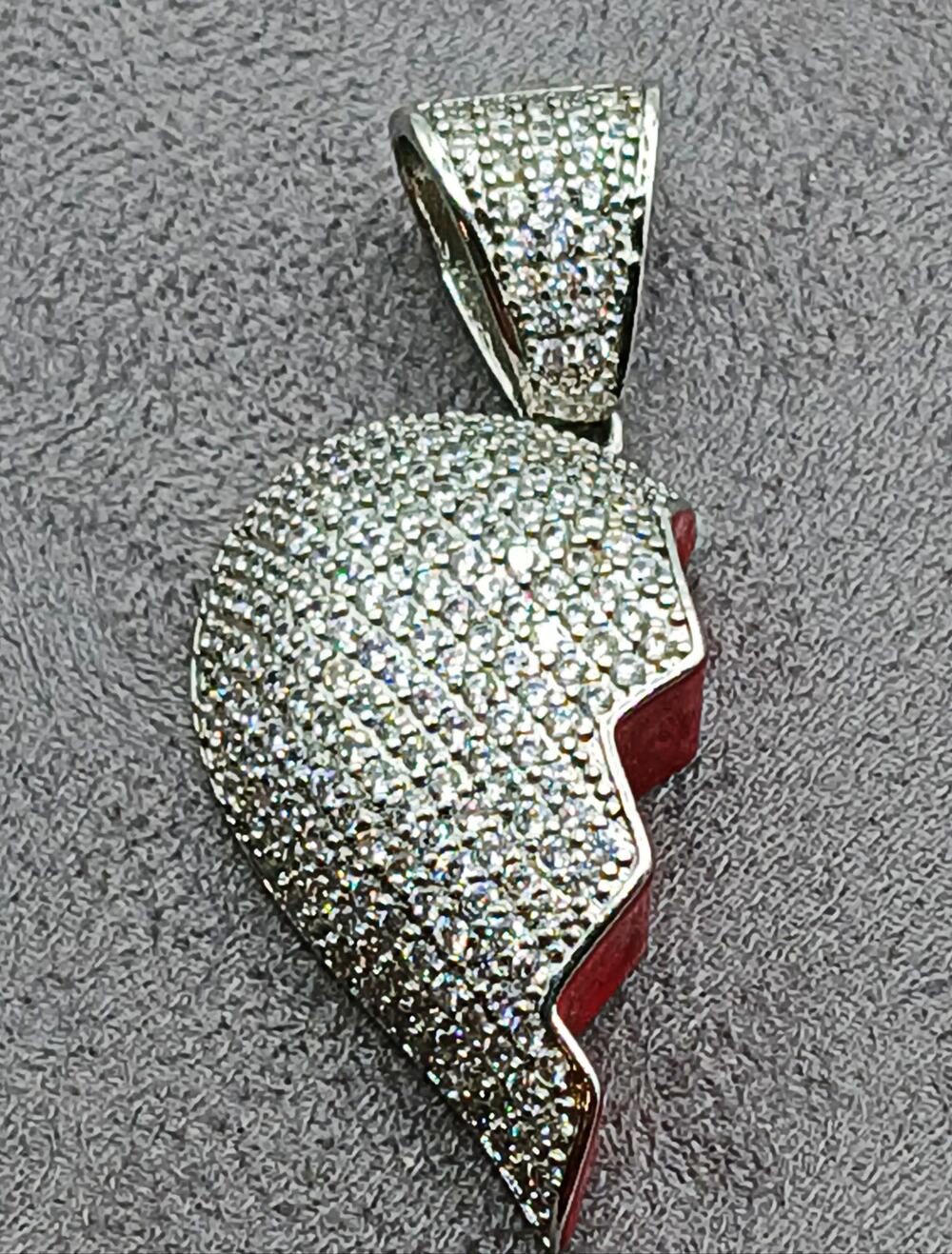 Iced Out Pave-set Rhinestones Broken Heart Pendant